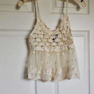 Rue21 Cream Cropped Tiered Camisole